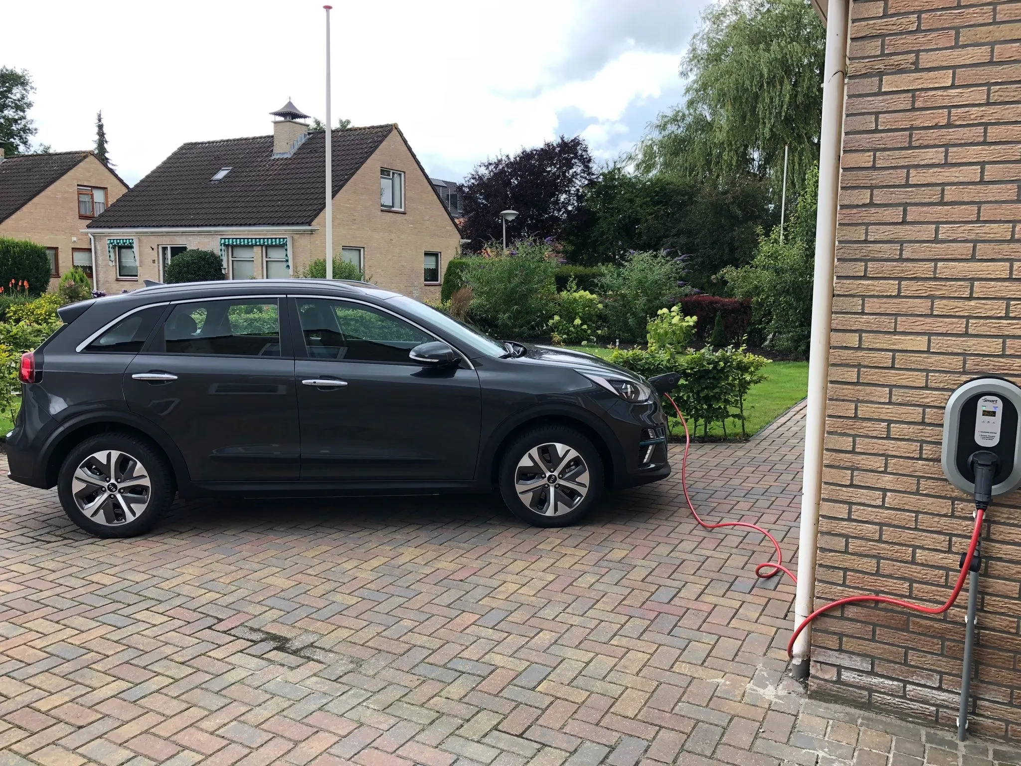 Laadpaal installatie bij Marcel